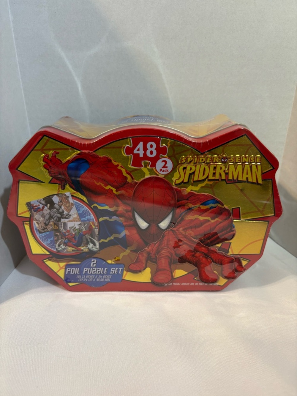 Marvel Spiderman - 2 Foil Puzzle Set. 48 PCS Each with tin (2013) New/Sealed‎